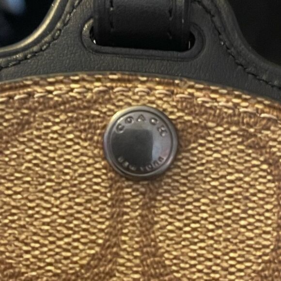 Coach Signature jacquard c’s luggage tag khaki - Picture 3 of 4